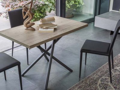 Tavolino trasformabile Lotus Altacom  rovere naturale alzato